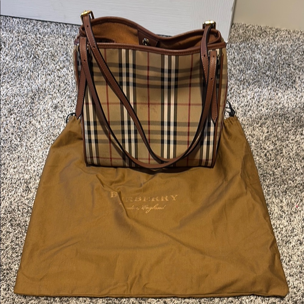 Burberry Beige Checkered Women's Bag